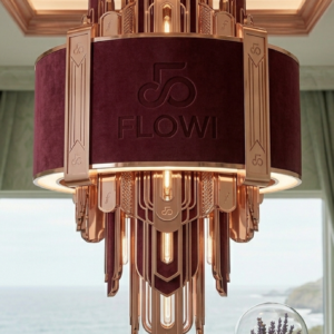 flowing velvet" – kadife kaplı art deco avize